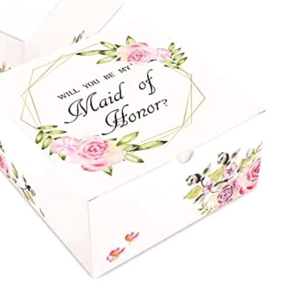 FREE Made of Honor Box  (Read Description) - Picture 2 of 9